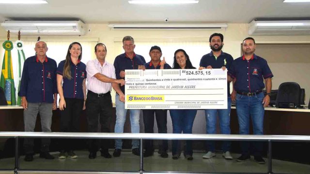 DSC_0004 Câmara de Vereadores Jardim Alegre / Foto: Ivan Maldonado