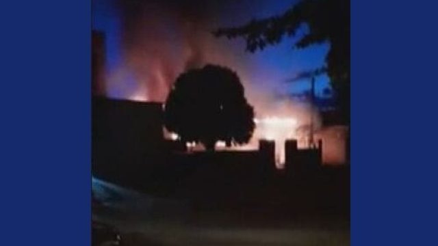 Deficiente visual morre carbonizado durante incêndio em casa no Paraná