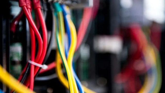 Fios-eletricos-instalacao-eletrica-fiacao