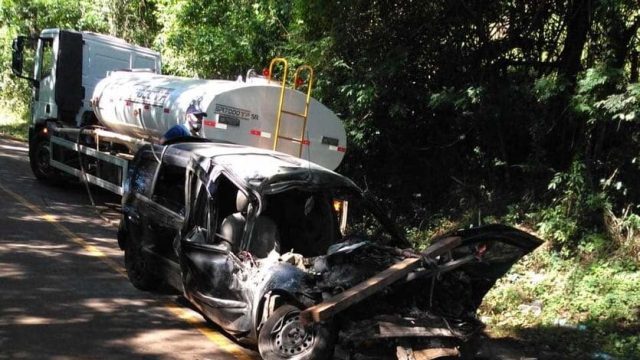 Motorista fica ferida gravemente em acidente na PR-650, em Godoy Moreira