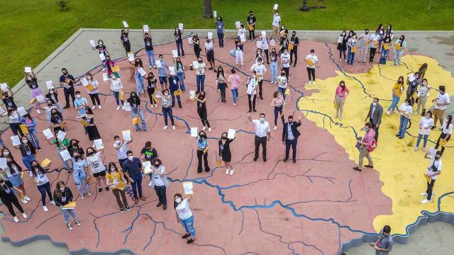 alunos do NRE de Ivaiporã ganham intercambio