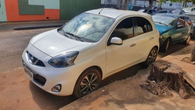 Marido presenteia esposa com carro roubado no Paraná