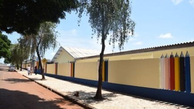 Cronograma de matrículas e rematrículas na rede municipal de ensino de Ivaiporã