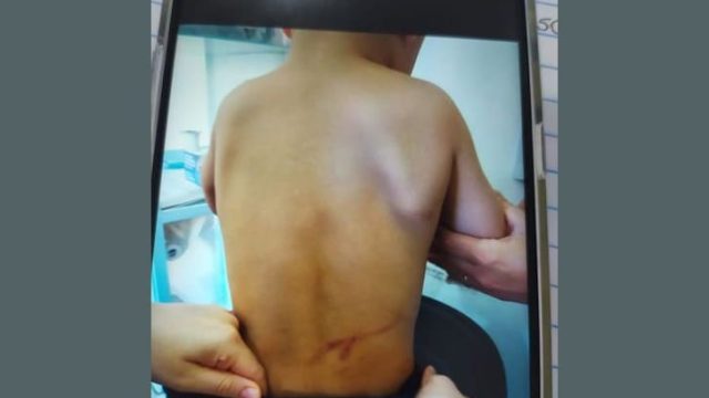 menino de quatro anos