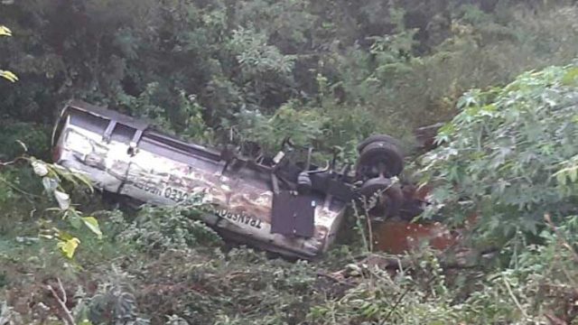 Motorista-de-bitrem-morre-em-acidente-na-BR-376 bitrem br-376