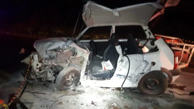 O acidente aconteceu por volta das 20h30 desta sexta-feira (14) em Imbituva / Foto: PRF