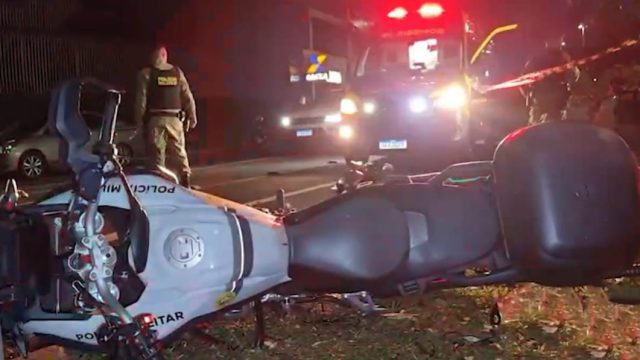 Policial teria sido fechado pelo carro em fuga / Foto: Reprodução vídeo CGN