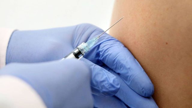 Vacinação/Covid 19 Covid-19: Fiocruz quer contribuir com início da vacinação neste mês