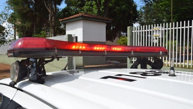 Dona de bar é presa em Faxinal por posse irregular de arma de fogo