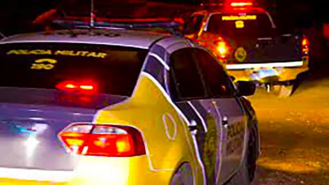 Viatura-PMPR-noite (novo) Viatura da Polícia Militar em Ivaiporã durante ocorrência de fuga de motociclista