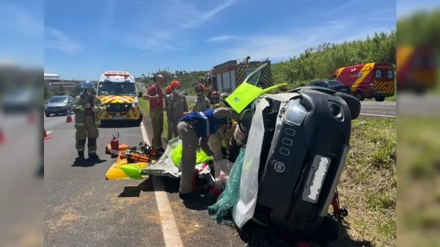 Vítima foi socorrida pelo Corpo de Bombeiros - Foto: Gabrielly Campos/TNOnline