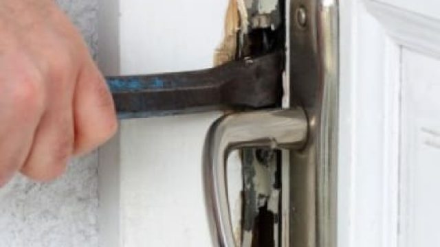 Ladrões residência em Ivaiporã