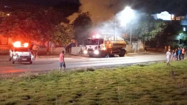 incêndio carros 1