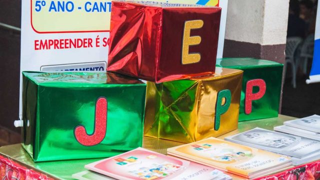 Feira dos Jovens Empreendedores Primeiros Passos (JEPP)