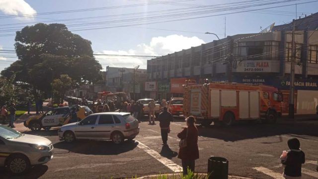 mulher atropelada Vítima foi encaminhada ao hospital / Foto: Reprodução