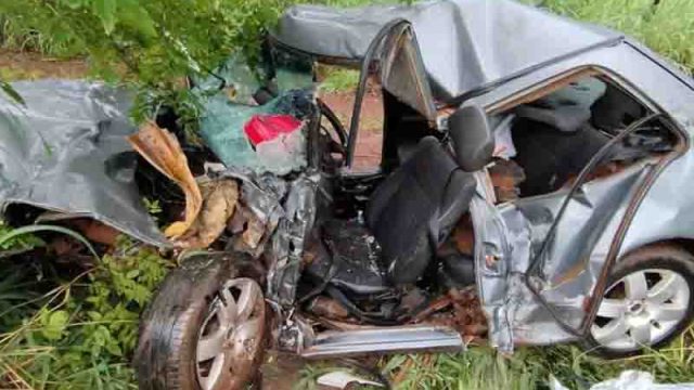 Santa Tereza de Goiás, no norte goiano. A mãe do bebê, de 22 anos, ficou gravemente ferida  / Foto: PRF