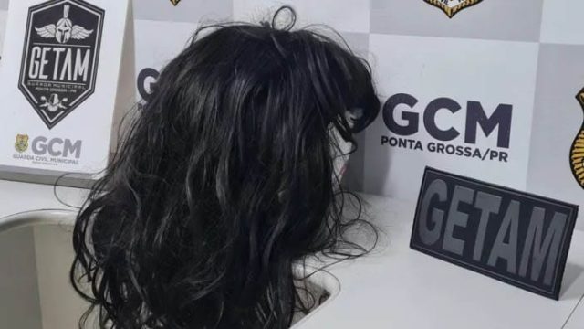 Peruca teria sido comprada por moradores - Foto: Divulgação